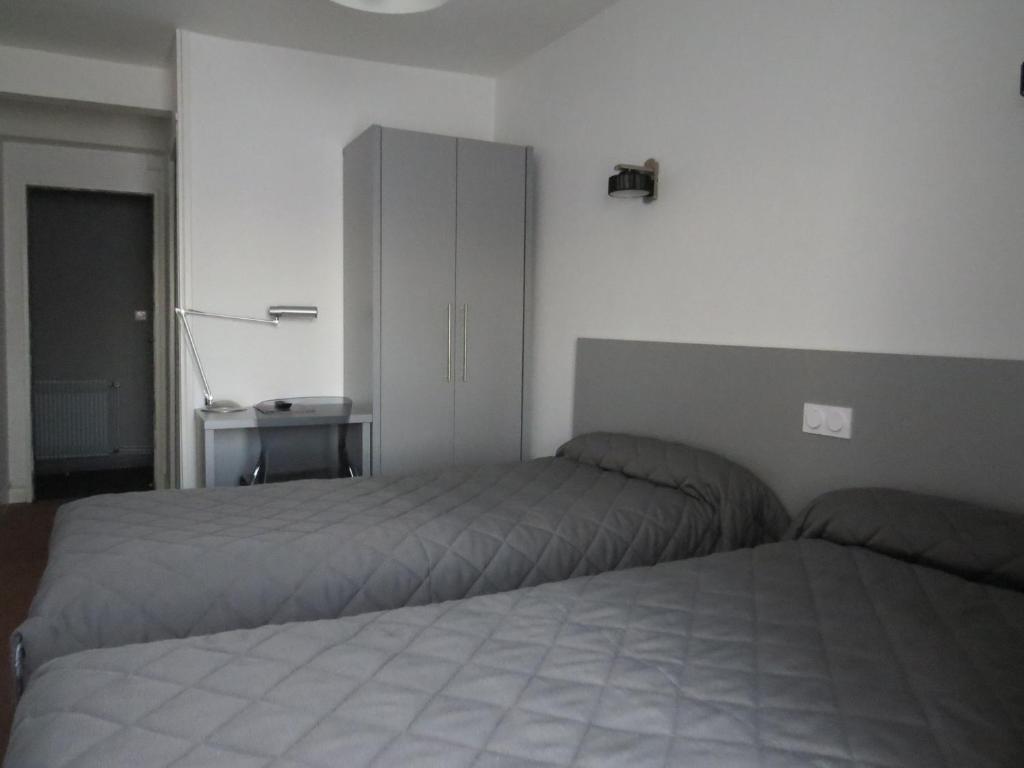 Hotel De Cleves Невер Номер фото